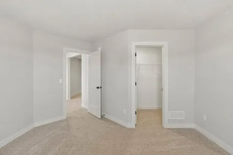 3661 Knightsbridge Lane N Lake Elmo MN 55042