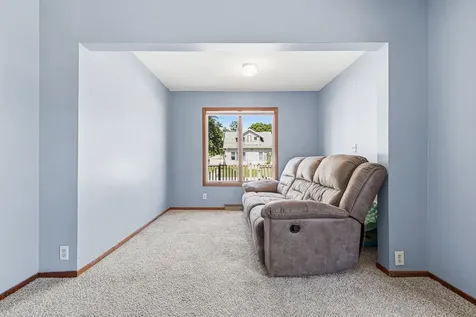 133 4th Street Dawson MN 56232