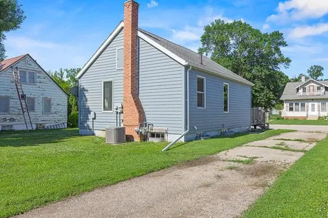 133 4th Street Dawson MN 56232