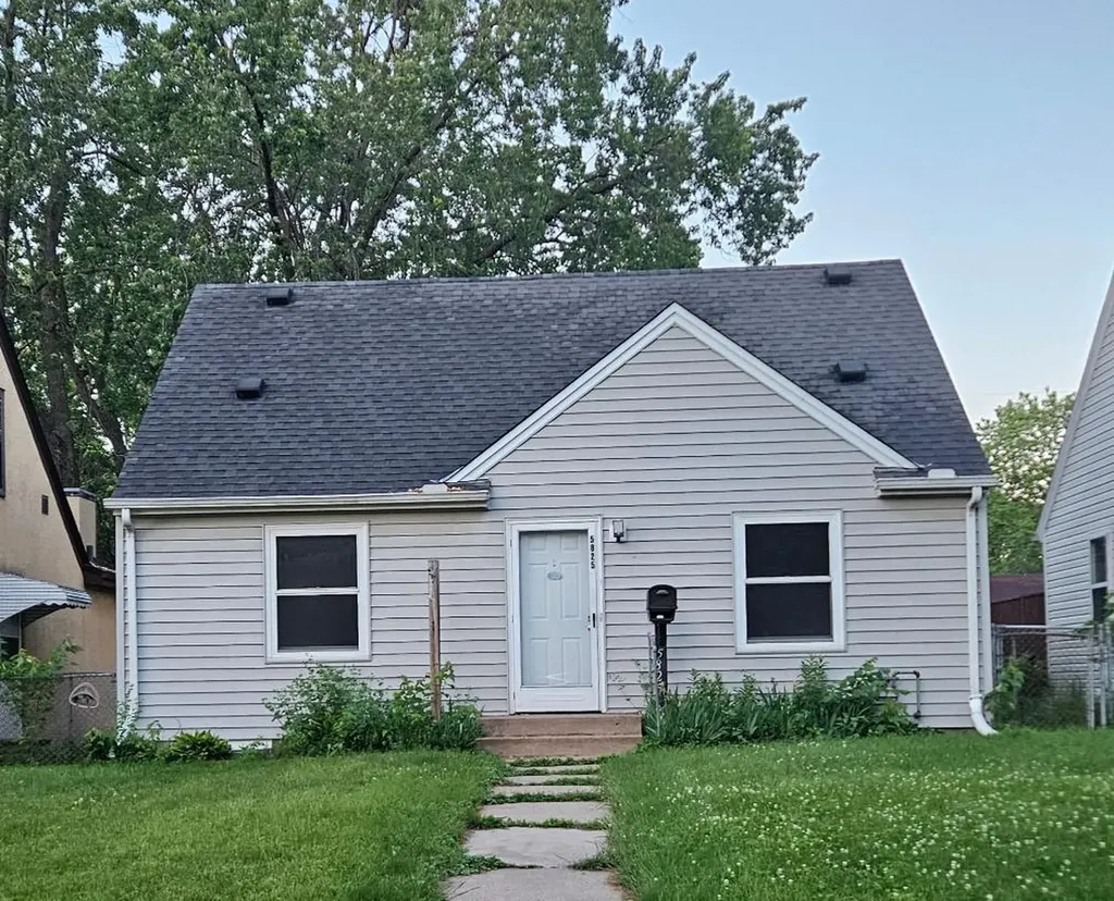 5825 45th Avenue S Minneapolis MN 55417