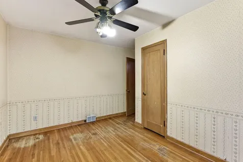 1313 Birmingham Street Saint Paul MN 55106