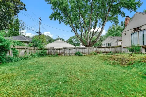 1313 Birmingham Street Saint Paul MN 55106