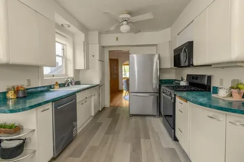 4921 Knox Avenue S Minneapolis MN 55419