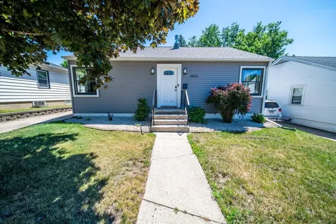 1550 7 1/2 Avenue NE Rochester MN 55906