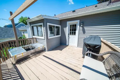 1550 7 1/2 Avenue NE Rochester MN 55906