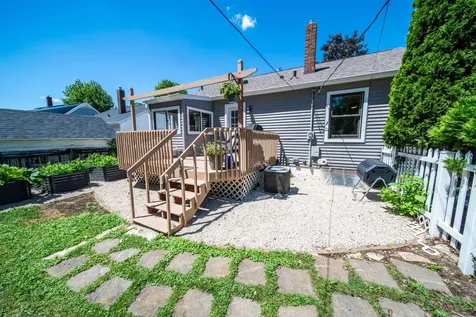 1550 7 1/2 Avenue NE Rochester MN 55906