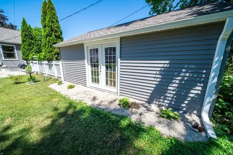 1550 7 1/2 Avenue NE Rochester MN 55906