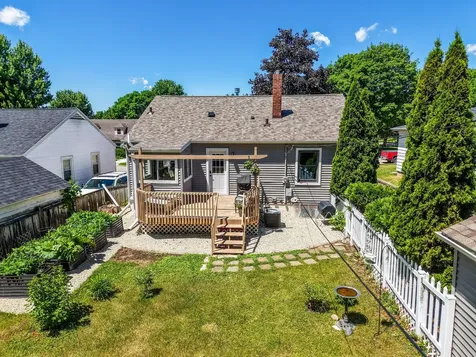1550 7 1/2 Avenue NE Rochester MN 55906