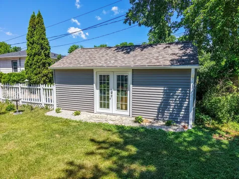 1550 7 1/2 Avenue NE Rochester MN 55906