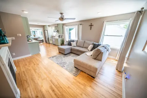 1550 7 1/2 Avenue NE Rochester MN 55906