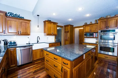 6130 Stillwater Boulevard N Oakdale MN 55128