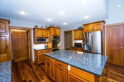 6130 Stillwater Boulevard N Oakdale MN 55128
