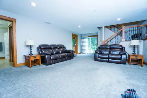 6130 Stillwater Boulevard N Oakdale MN 55128