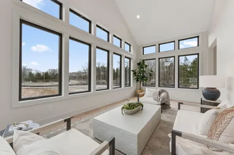 9602 Crestwood Terrace Eden Prairie MN 55347