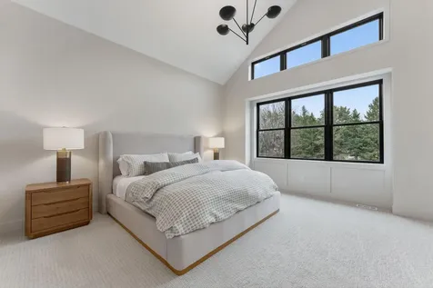 9602 Crestwood Terrace Eden Prairie MN 55347