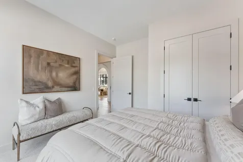 9602 Crestwood Terrace Eden Prairie MN 55347