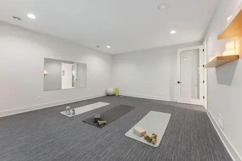 9602 Crestwood Terrace Eden Prairie MN 55347