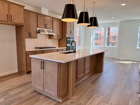 845 Sweetwater Drive Saint Paul MN 55116