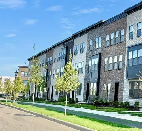 845 Sweetwater Drive Saint Paul MN 55116