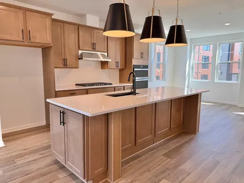 845 Sweetwater Drive Saint Paul MN 55116