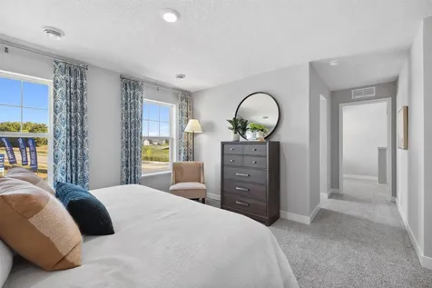 2021 Aquarius Drive Shakopee MN 55379