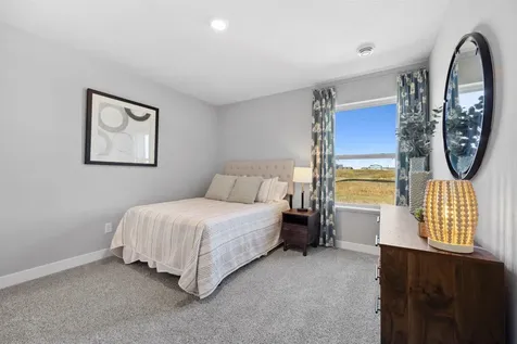 2021 Aquarius Drive Shakopee MN 55379