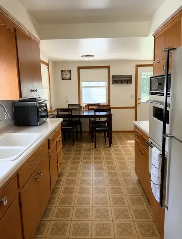 8245 Del Drive N New Hope MN 55428
