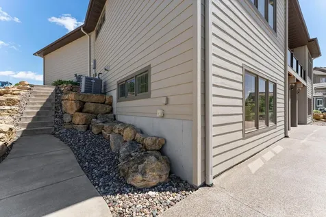 4999 Chalet Court Red Wing MN 55066