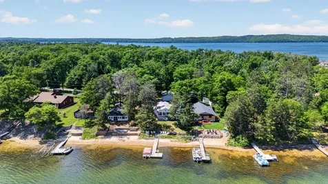 10446 Shady Lane East Gull Lake MN 56401
