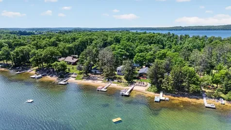 10446 Shady Lane East Gull Lake MN 56401