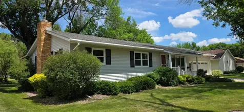 102 Southview Drive Marshall MN 56258