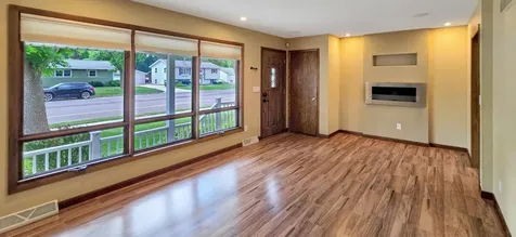 102 Southview Drive Marshall MN 56258