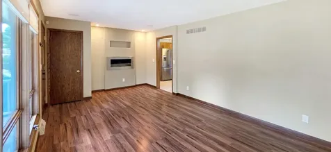 102 Southview Drive Marshall MN 56258