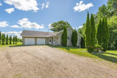 23493 Echo Avenue Faribault MN 55021