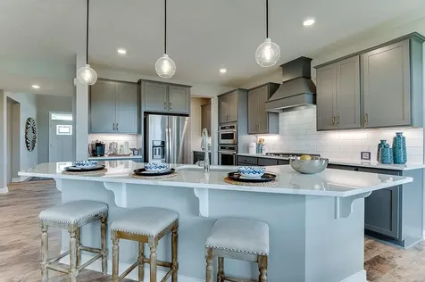 1577 Elbert Drive Shakopee MN 55379