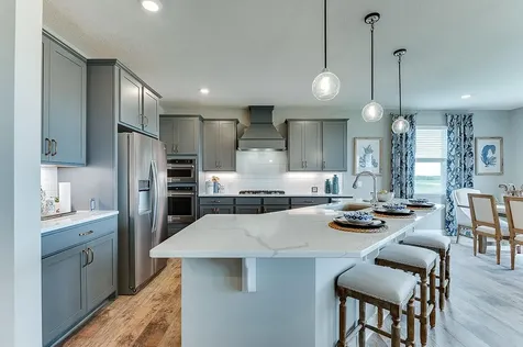 1577 Elbert Drive Shakopee MN 55379
