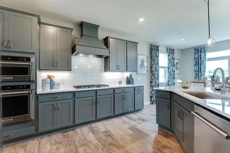 1577 Elbert Drive Shakopee MN 55379
