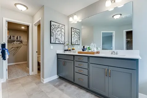 1577 Elbert Drive Shakopee MN 55379