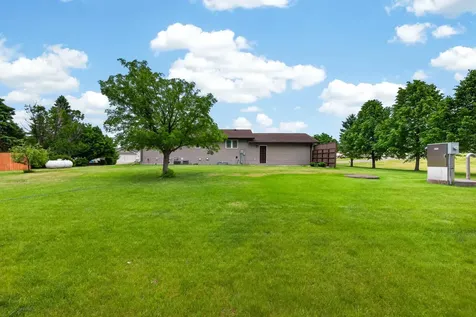 101 Grant Street Finley ND 58230