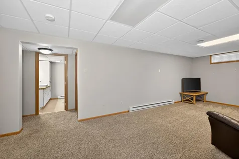 101 Grant Street Finley ND 58230