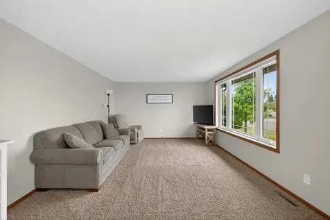 101 Grant Street Finley ND 58230