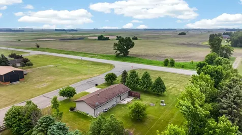 101 Grant Street Finley ND 58230