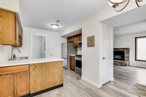 4677 Sorrell Point Eagan MN 55122