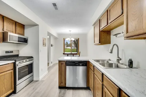 4677 Sorrell Point Eagan MN 55122