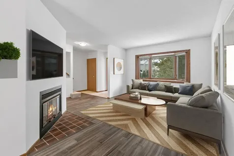 232 3rd Avenue NE Minneapolis MN 55413