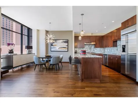 201 S 11th Street Minneapolis MN 55403