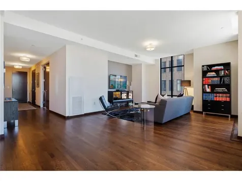 201 S 11th Street Minneapolis MN 55403