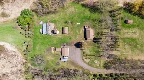 4250 35th Street SW Waverly MN 55390