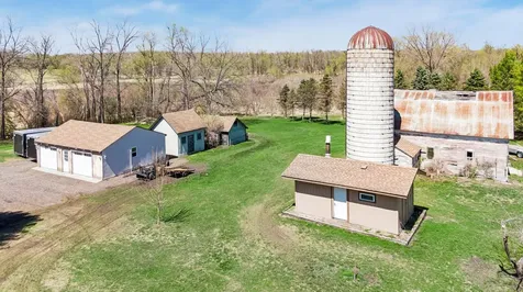 4250 35th Street SW Waverly MN 55390
