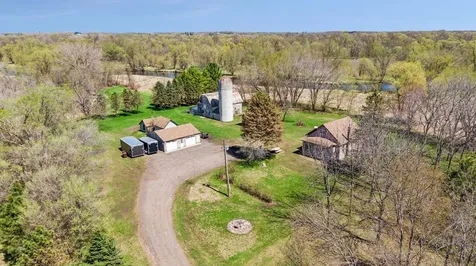 4250 35th Street SW Waverly MN 55390